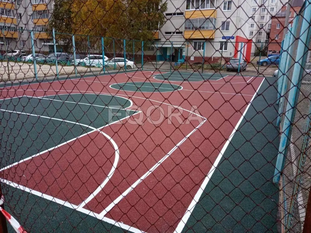 Резиновые покрытия из крошки для спортивных площадок в Заполярном